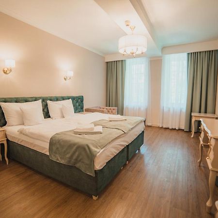 Binkowski Resort Кельце Экстерьер фото